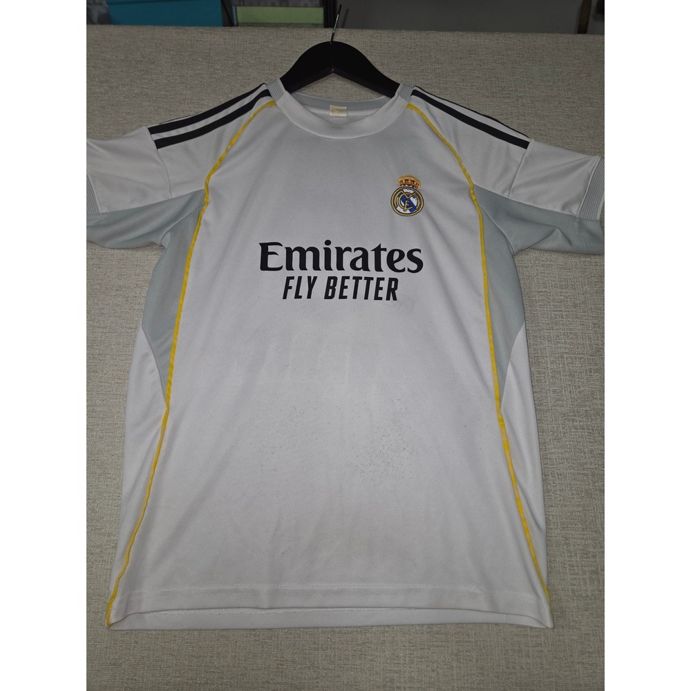 Real Madrid Bellingham 5 Youth Soccer Jersey Size 28 White Emirates Fly Better